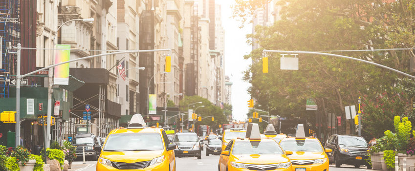 Pourquoi les taxis à New York sont jaunes